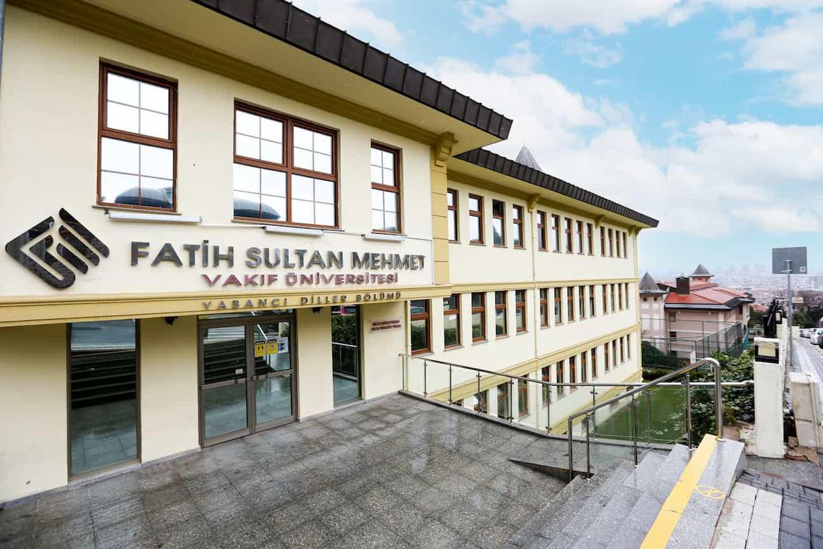 fatih-sultan-mehmet-vakif-universitesi